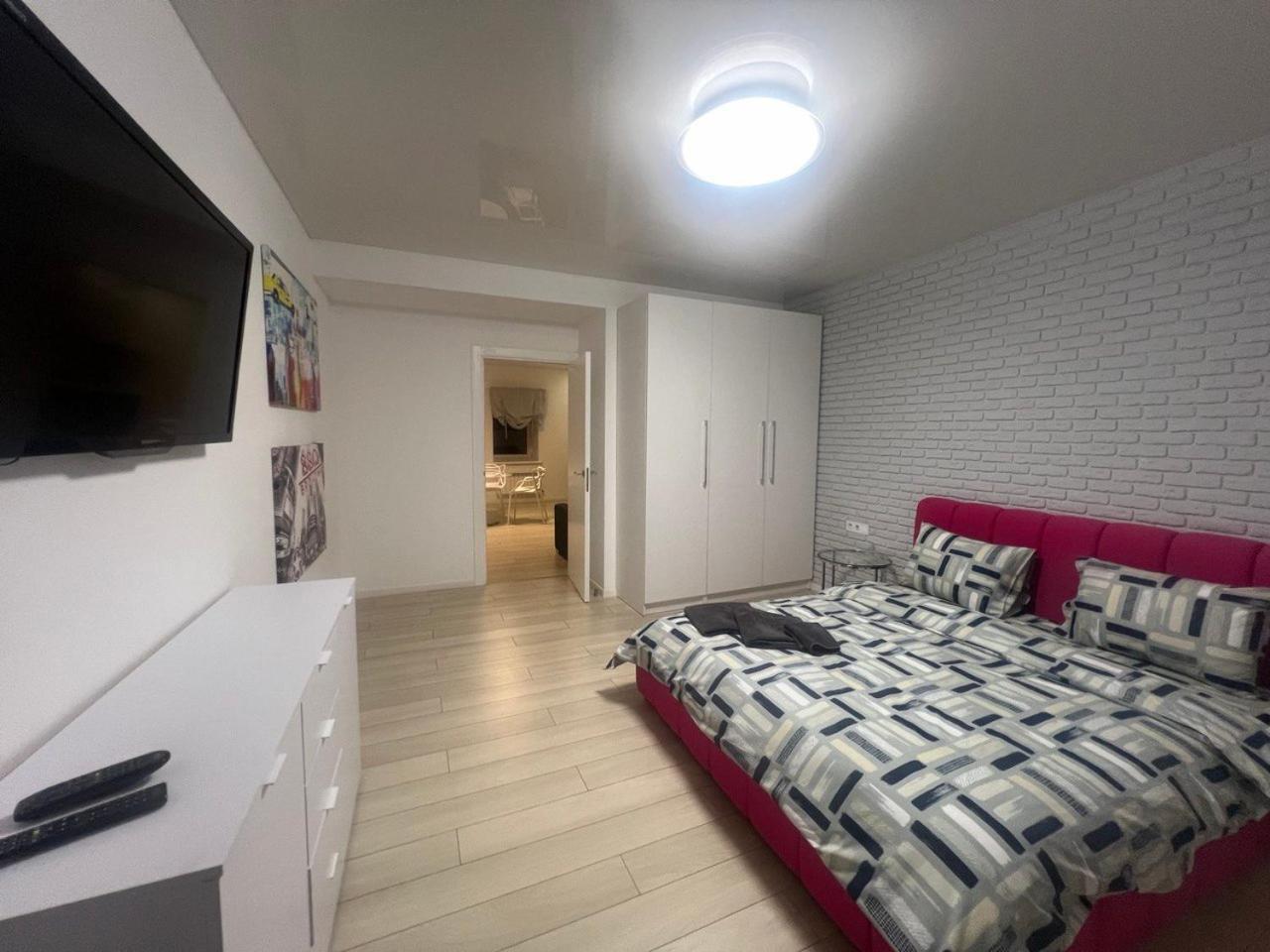 2-Room Luxury Apartment In The Center Kiev Buitenkant foto